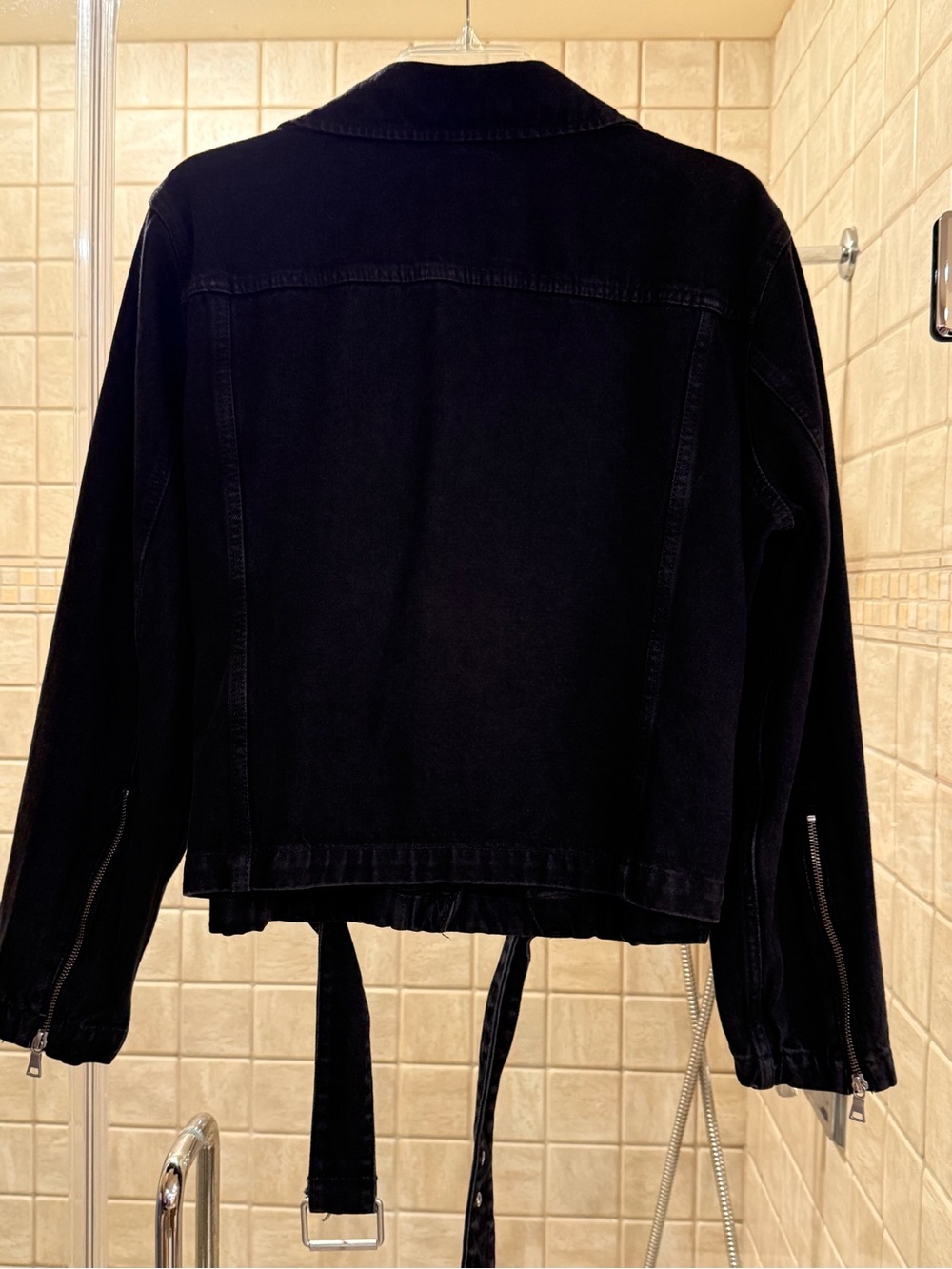 Gap Women’s Black Distressed Moto Jacket with Belt - Picture 8 of 12